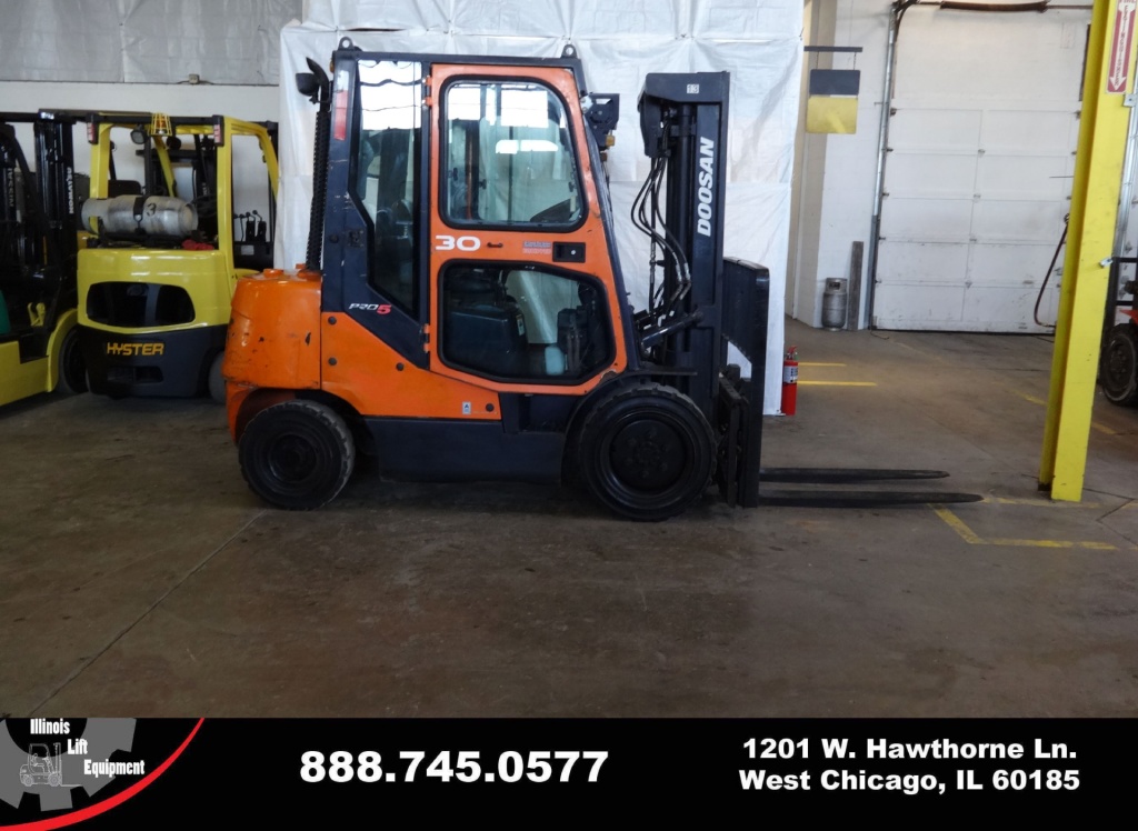 2008 Doosan D30S-5 forklift on sale in Florida