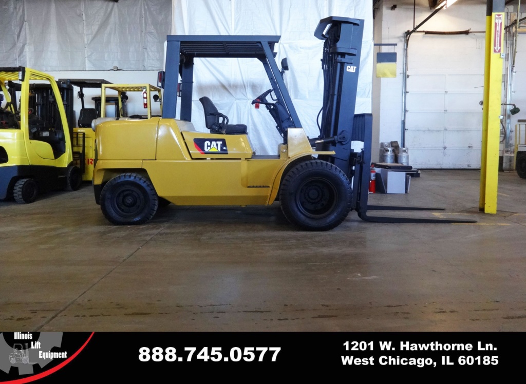 2002 Caterpillar DP50K Forklift on Sale in Florida