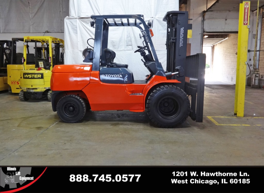 2002 Toyota 7FGAU50 Forklift On Sale in Florida