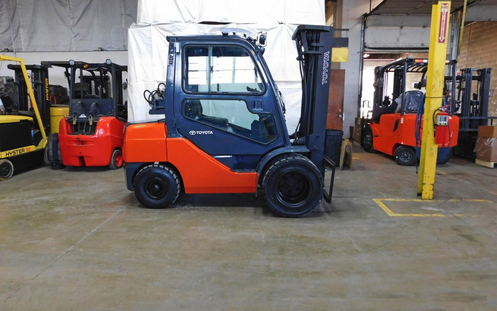  2008 Toyota 8FGU30 Forklift on Sale in Florida