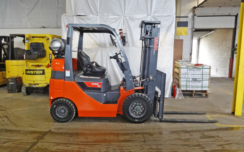  2016 Viper FY25-BCS Forklift on Sale in Florida