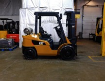 2010 Caterpillar 2P6000 Forklift on Sale in Florida