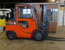 2016 Viper FD35 Full Cab Forklift on Sale in Florida