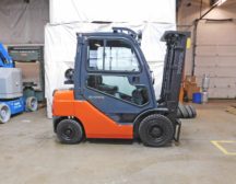 2011 Toyota 8FGU25 Forklift on Sale in Florida